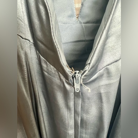 Bridal Gown - Picture 11 of 12